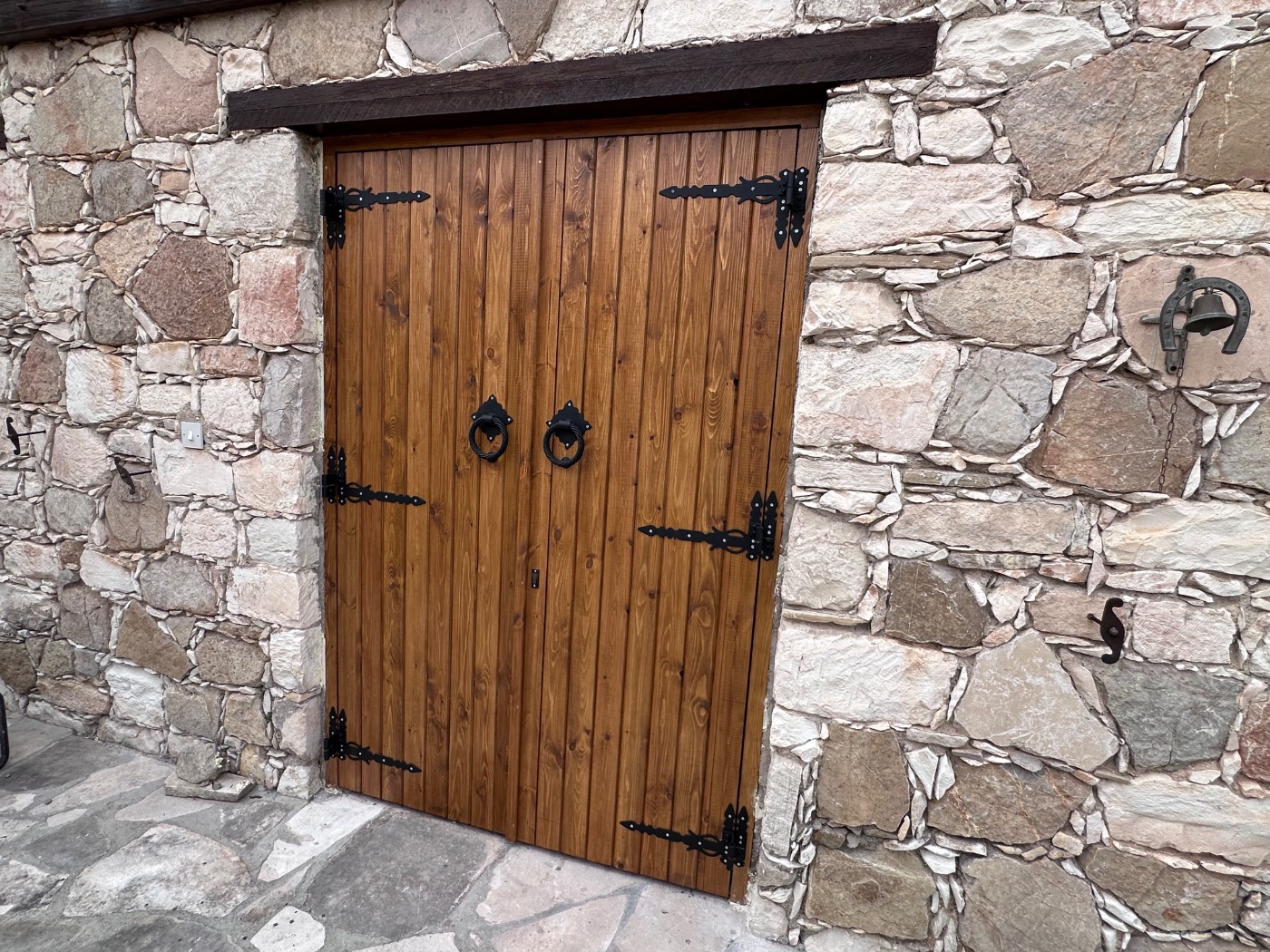 Dahl Cyprus Ltd - carpenter work in Paphos, photo 2