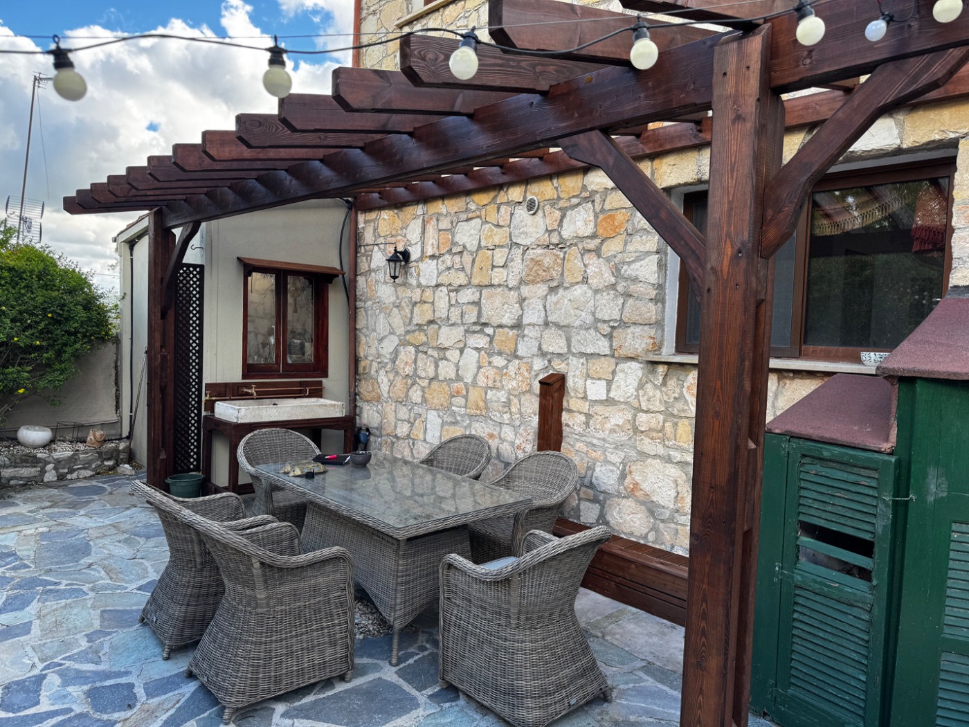 Blackframe CY - carpenter work in Paphos, photo 6
